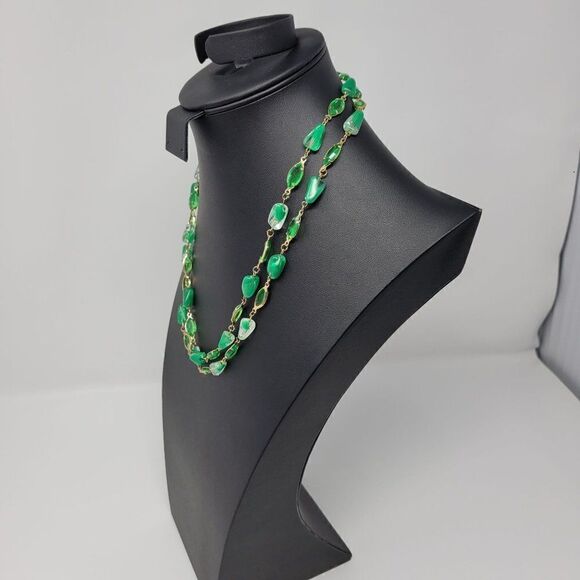 Vintage Flapper Necklace Gold Tone Resin Green Beaded Versatile 45" Delicate - Picture 7 of 14
